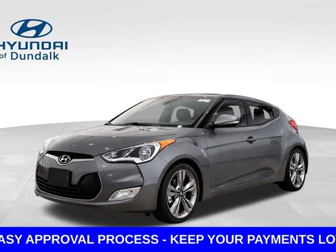 Used 2017 Hyundai Veloster Value Edition image 1