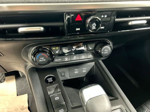 New 2026 Nissan Kicks SV w/ Cold Weather Package AWD/4WD image 18