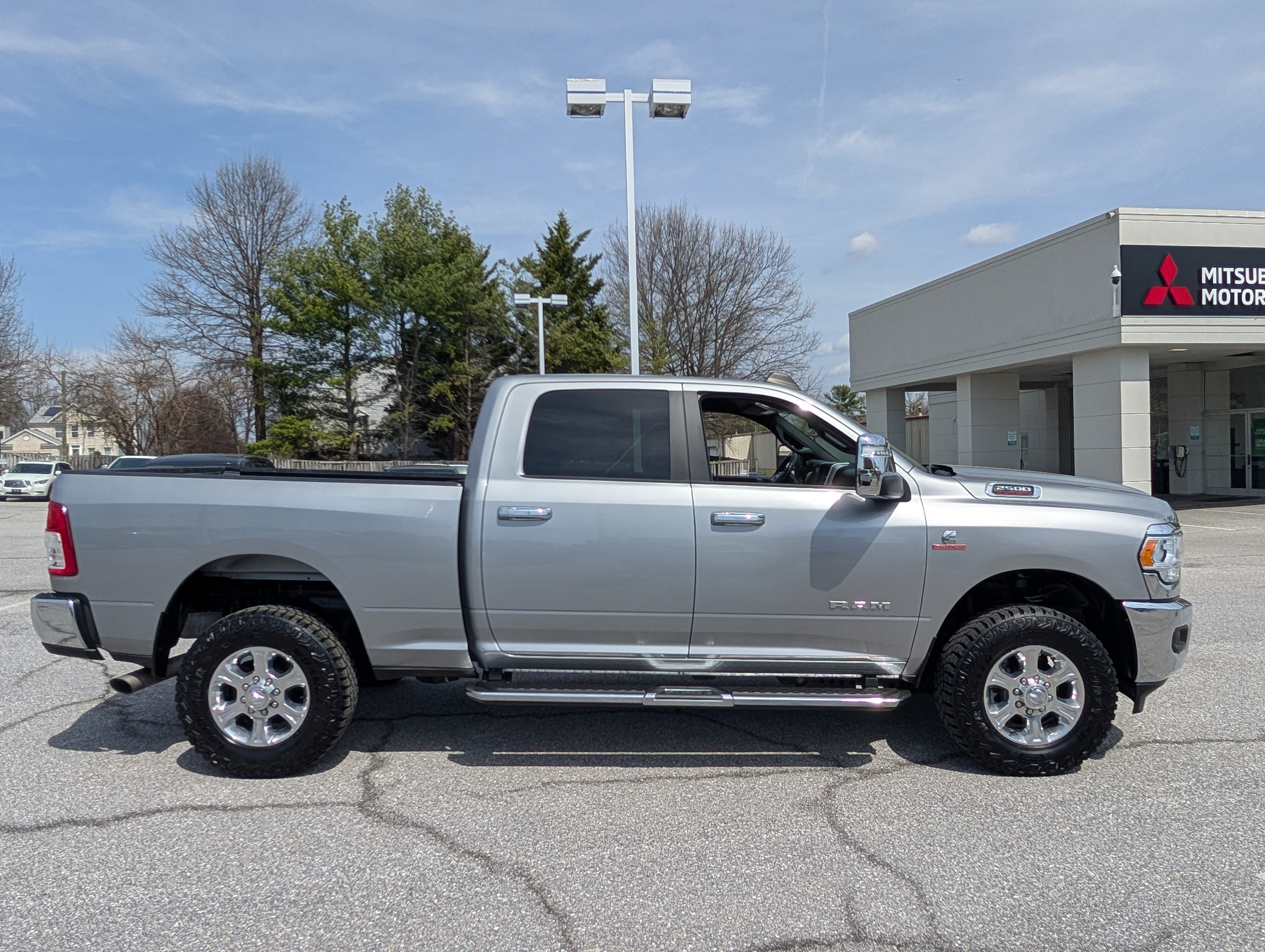 Used 2024 RAM 2500 Big Horn AWD/4WD image 2