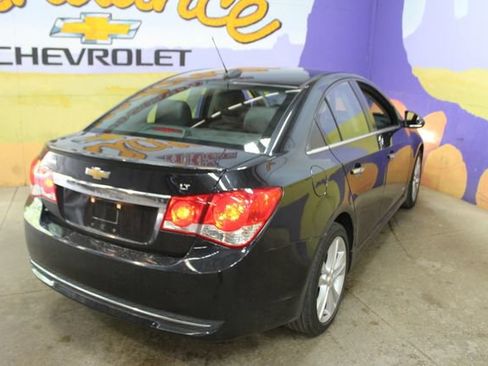 Used 2016 Chevrolet Cruze LT w/ RS Appearance Package FWD image 8