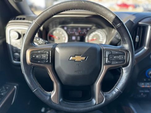 Used 2020 Chevrolet Silverado 1500 High Country w/ Technology Package image 26