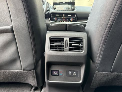 Used 2021 Nissan Rogue SL w/ Premium Package AWD/4WD image 18
