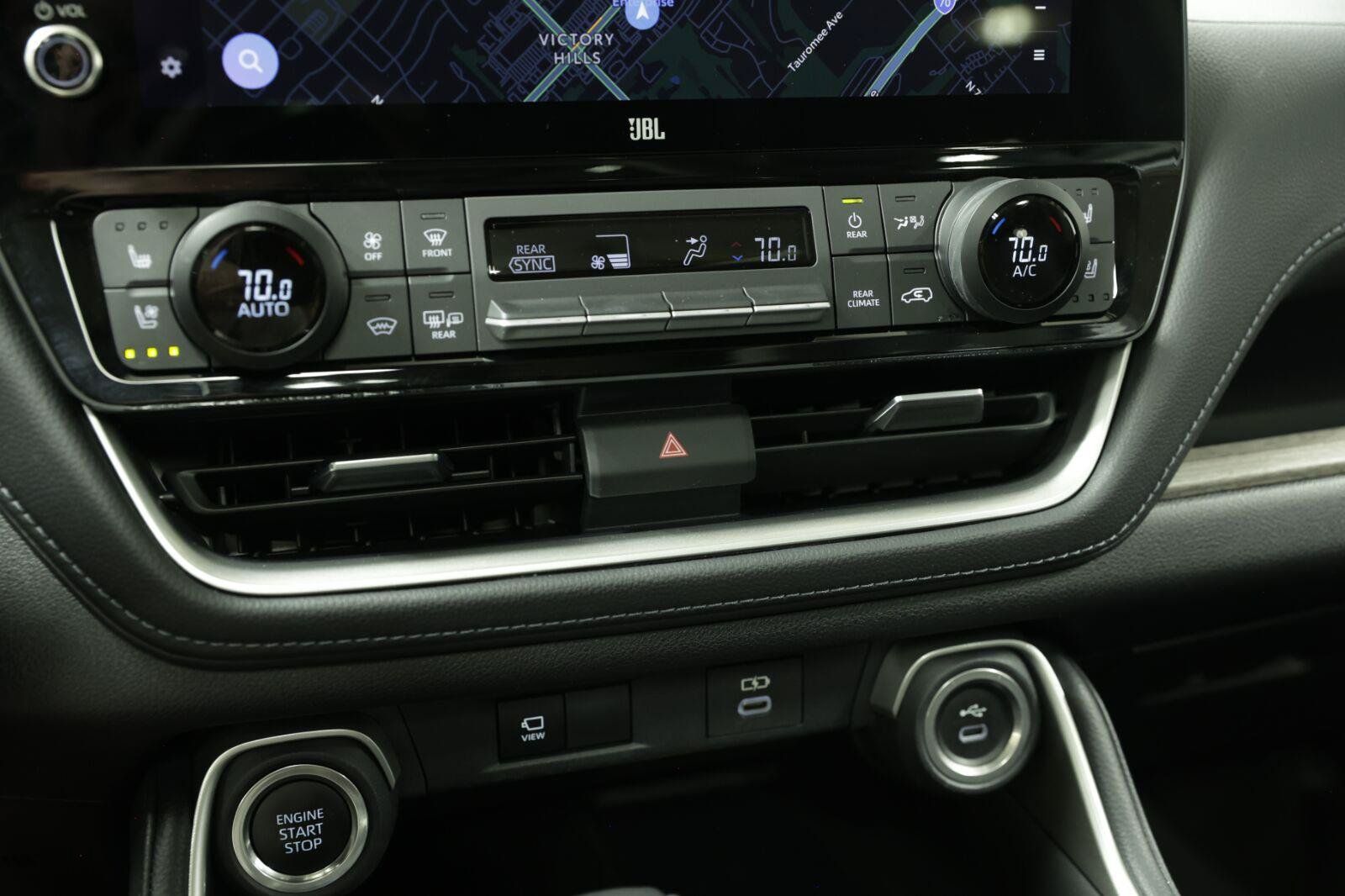 Used 2025 Toyota Grand Highlander AWD image 49