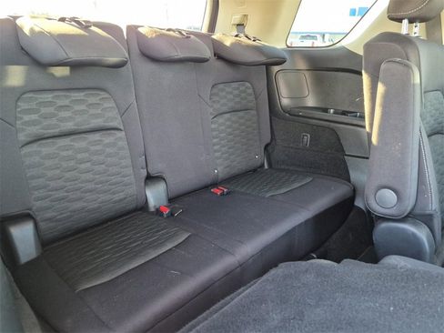 Used 2023 Nissan Pathfinder SV w/ SV Premium Package image 17