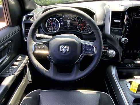 Used 2026 RAM 1500 Laramie AWD/4WD image 6