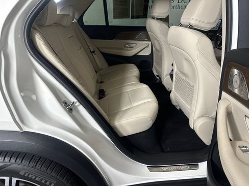 Certified 2024 Mercedes-Benz GLE 450 4MATIC image 17
