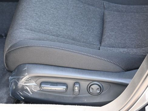 Used 2025 Honda Accord SE image 16