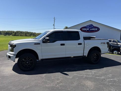 Used 2017 Ford F150 XL w/ Equipment Group 101A Mid AWD/4WD image 8