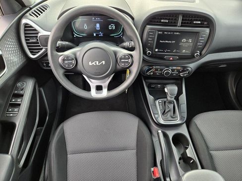 Certified 2024 Kia Soul LX w/ Option Group 015 FWD image 13