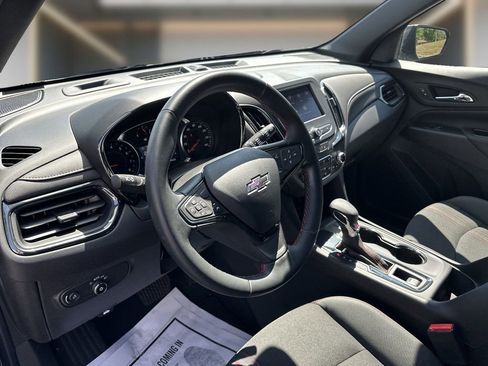Used 2023 Chevrolet Equinox RS FWD image 12