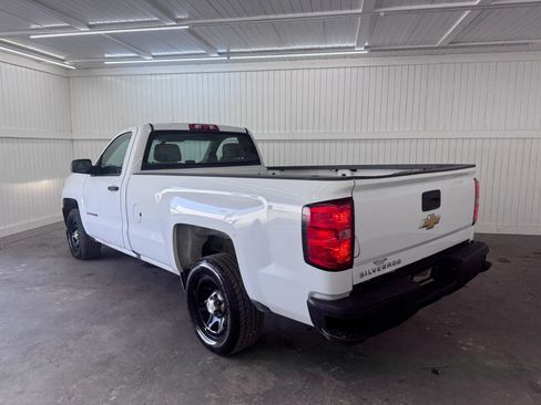 Used 2017 Chevrolet Silverado 1500 W/T RWD image 7