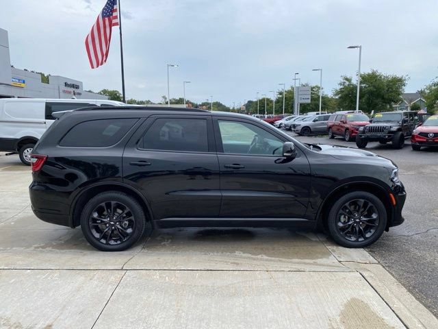 Used 2025 Dodge Durango R/T AWD/4WD image 2