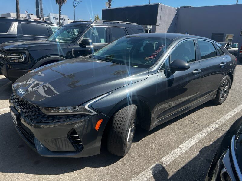 Used 2023 Kia K5 LXS FWD image 2