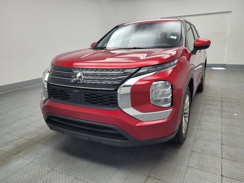 Used 2024 Mitsubishi Outlander ES FWD image 15