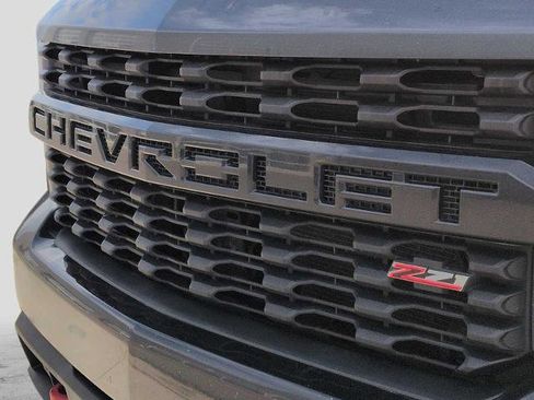 Used 2019 Chevrolet Silverado 1500 Custom Trail Boss AWD/4WD image 11