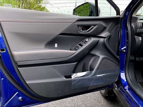 New 2025 Subaru Crosstrek 2.5i Limited image 10