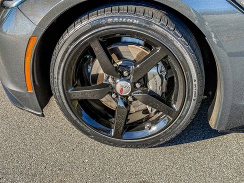 Used 2014 Chevrolet Corvette Stingray Coupe image 20