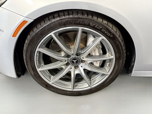 Used 2021 Mercedes-Benz E 350 Sedan image 38