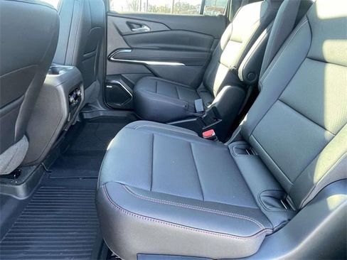 New 2026 Chevrolet Traverse Z71 w/ Enhanced Driving Package image 10