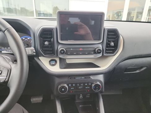 Used 2024 Ford Bronco Sport Heritage w/ Heritage Convenience Package AWD/4WD image 21