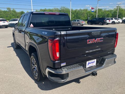Used 2024 GMC Sierra 1500 SLT AWD/4WD image 5