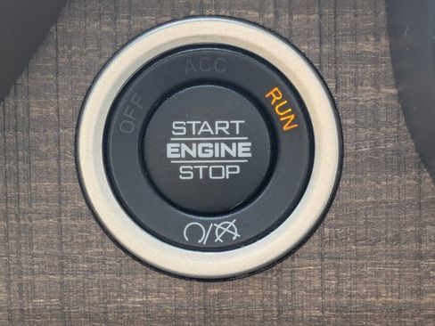 Used 2024 RAM 3500 Limited w/ Safety Group image 29