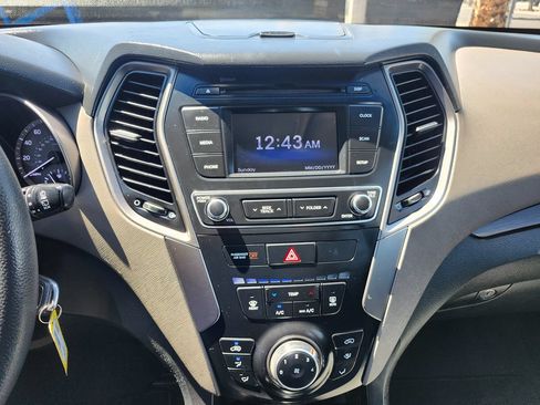 Used 2018 Hyundai Santa Fe Sport FWD image 24
