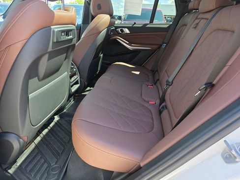 Used 2023 BMW X5 sDrive40i w/ Climate Comfort Package RWD image 18