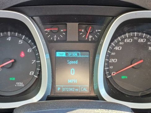 Used 2017 Chevrolet Equinox LS image 19