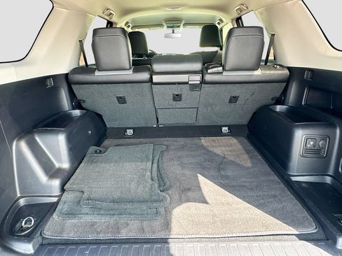 Used 2019 Toyota 4Runner SR5 Premium AWD/4WD image 30