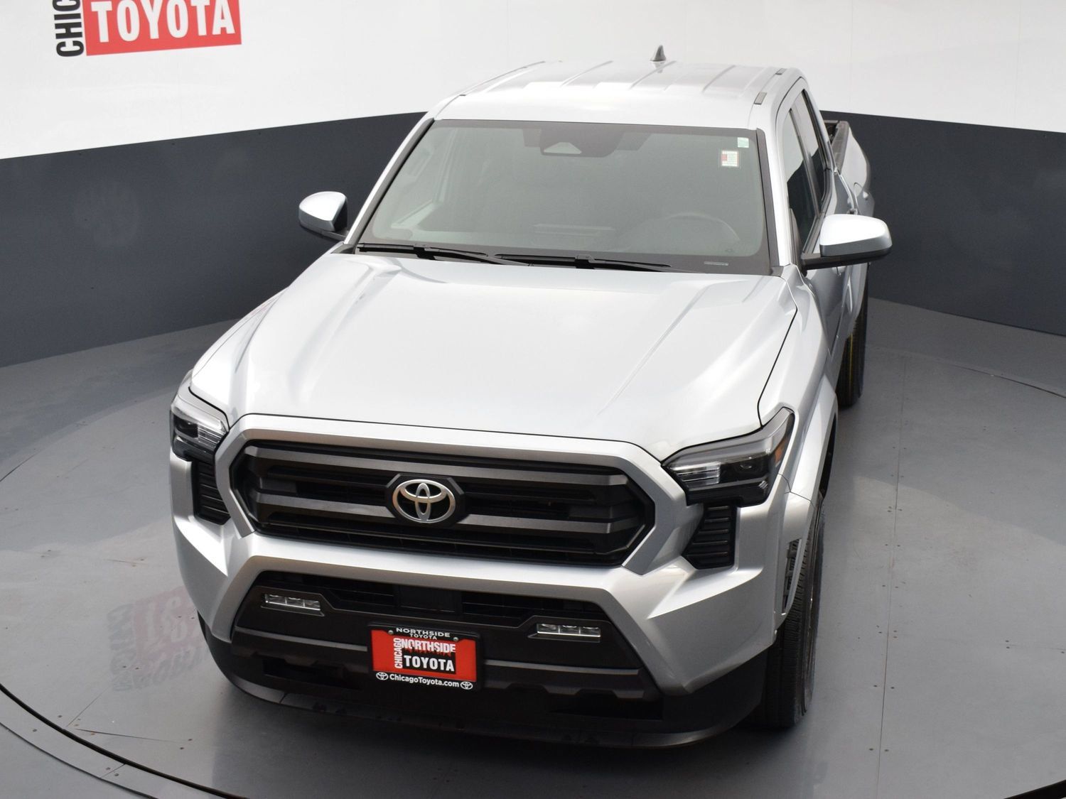 Used 2025 Toyota Tacoma SR5 AWD/4WD image 25