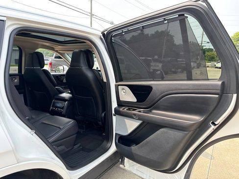 Used 2022 Lincoln Aviator Reserve w/ Equipment Group 201A AWD/4WD image 56