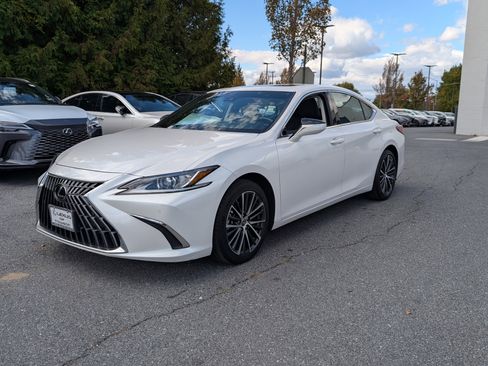 Certified 2022 Lexus ES 350 w/ Premium Package image 7