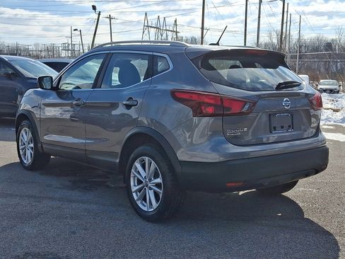Used 2019 Nissan Rogue Sport SV w/ All-Weather Package image 4