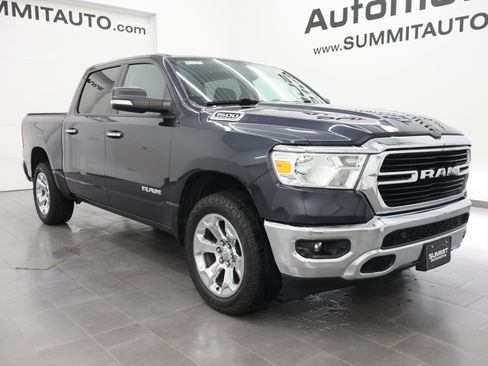 Used 2020 RAM 1500 Big Horn AWD/4WD image 2