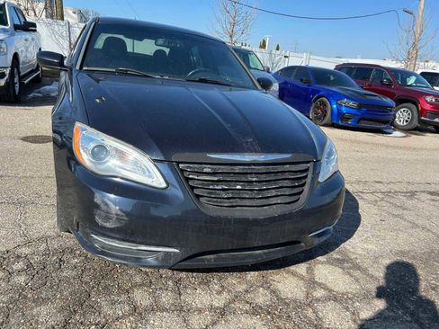 Used 2012 Chrysler 200 Touring w/ Cold Weather Group image 6