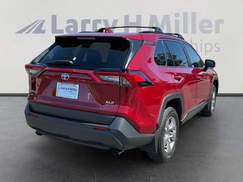 Used 2024 Toyota RAV4 XLE image 5