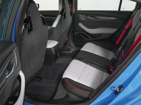 Used 2023 Cadillac CT5 V Blackwing image 12