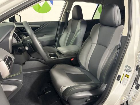 Certified 2025 Subaru Outback Onyx Edition image 25