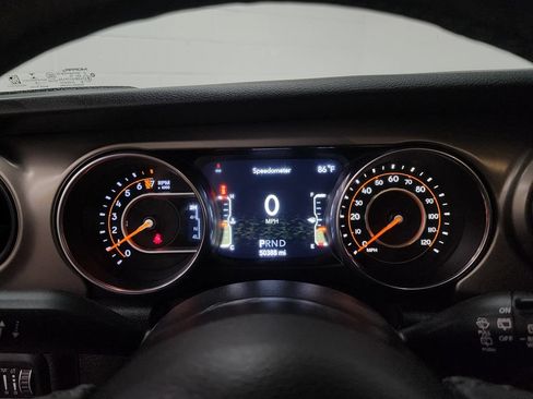 Used 2019 Jeep Wrangler Sport AWD/4WD image 14