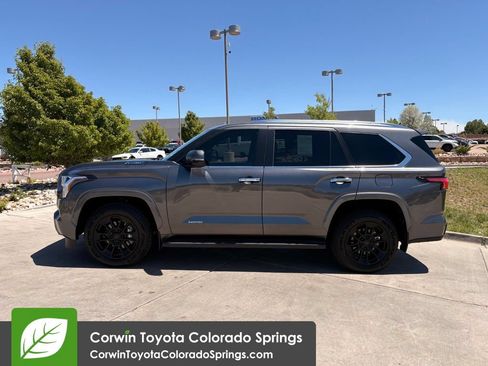 Used 2025 Toyota Sequoia Limited AWD/4WD image 4