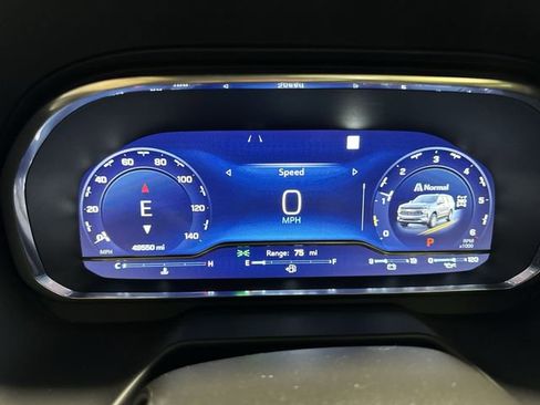Used 2023 Chevrolet Tahoe LT AWD/4WD image 17