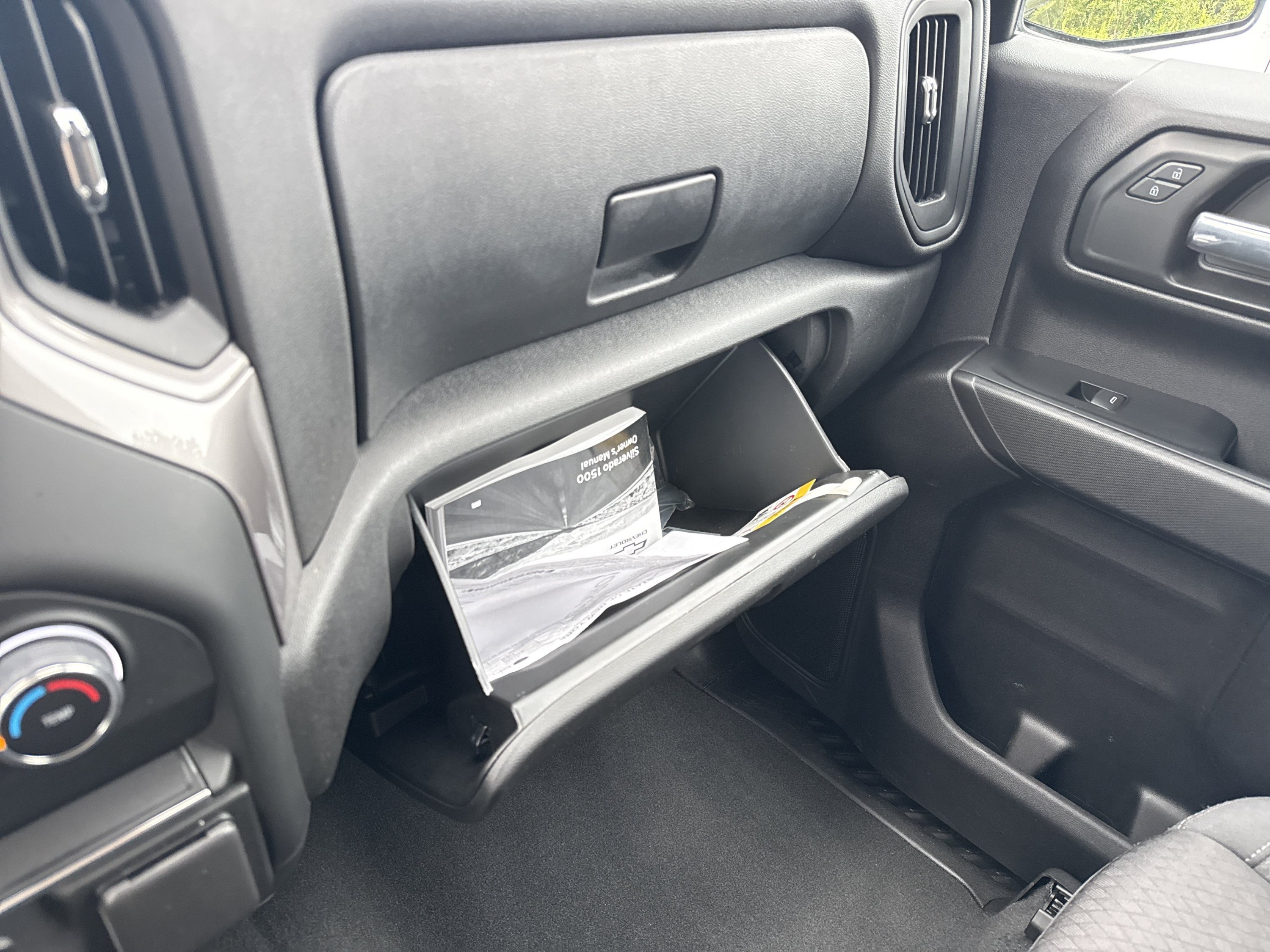 Used 2023 Chevrolet Silverado 1500 Custom AWD/4WD image 21