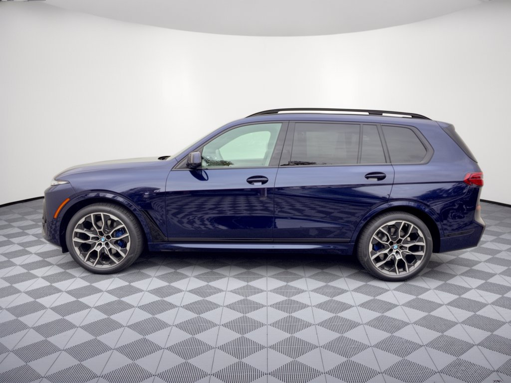 Used 2027 BMW X7 xDrive40i w/ M Sport Package AWD/4WD image 2