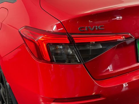 Used 2022 Honda Civic Sport image 36