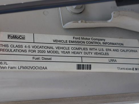 Used 2021 Ford F550 2WD Crew Cab Super Duty image 15