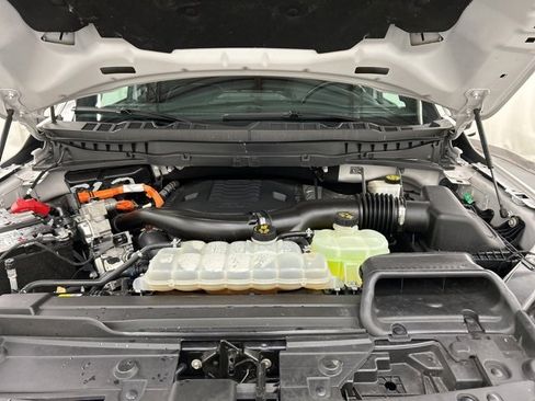 Used 2023 Ford F150 Lariat w/ Equipment Group 502A High image 29