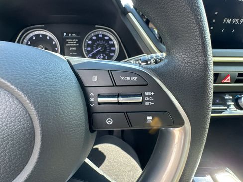 Used 2023 Hyundai Sonata SEL image 23