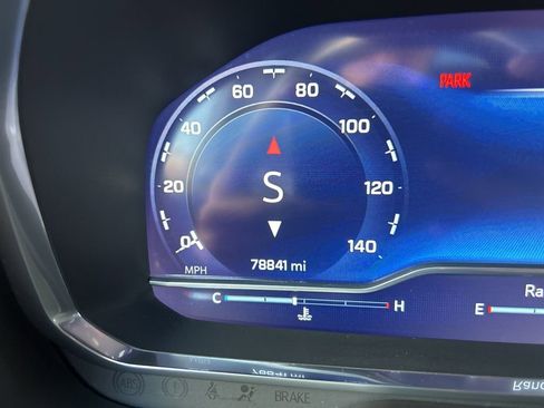 Used 2022 Chevrolet Tahoe LT image 27