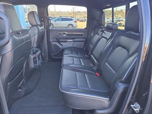 Used 2025 RAM 1500 Laramie image 15